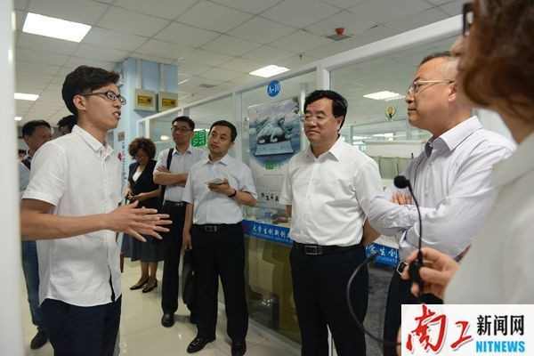 2017.06.03北京信息科技大学 南阳理工学院 校际合作座谈会（周雪 李帅） (105)_副本.jpg